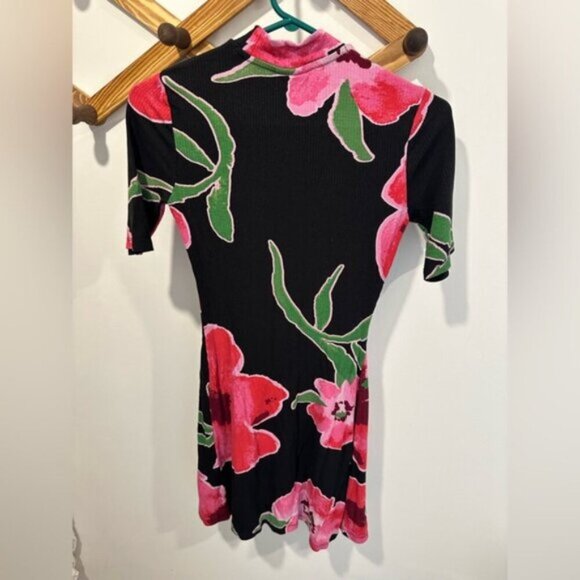 NWOT- DESIGUAL SHORT FLORAL SKATER DRESS - Picture 9 of 11